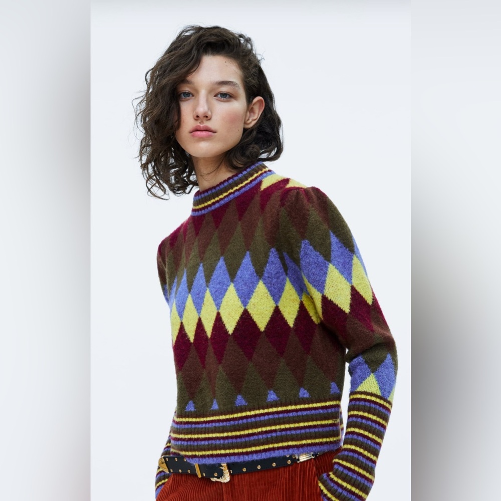 ZARA Argyle Knit Sweater – Retro Diamond Pattern, Cropped Fit, Size M
